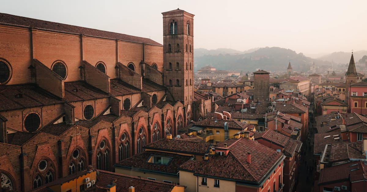 Bologna in due giorni: cosa vedere, dove mangiare